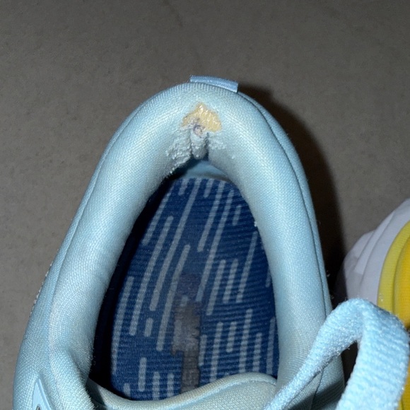 Hoka Bondi 8 Sneakers Light Blue Yellow Womens size 8.5B new insoles - Picture 4 of 14